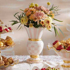 Check Great Vase
